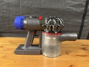 Dyson V8 odkurzacz pionowy bezworkowy