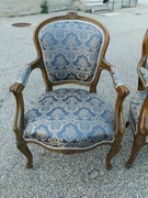 FOTELE Z ŁADNĄ TAPICERKĄ