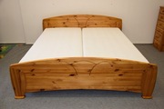 łóżko z materacami z drewna sosnowego - komplet jak nowy 
