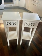 2 białe wysokie szafki nocne 25x25cm