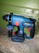 młotowiertarkę Erbauer SDS Plus 18 V