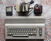 Commodore 64 + zasilacz