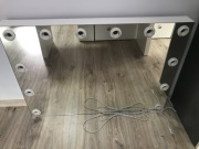 Lustro LED makijażowe