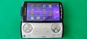 Telefon Sony Ericsson Xperia Play PlayStation 