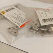 Kamień trójkąt zapas zapalniczki zapalarki