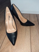 Czarne szpilki, rozmiar 39