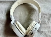 Piękne słuchawki bezprzewodowe wysokiej jakości dźwięku!