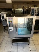 Piec konwekcyjno-parowy Rational SCC 102E na 20 blach GN. Piekarnik 