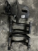 Zacisk prawy Jarzmo prawe jarzmo lewe Ford mustang 5