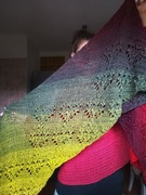 Szal wykonany na szydełku 