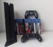 KONSOLA PS4 CUH-1216B + 2 PADY + 18 GIER