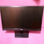 Monitor led lg 18.5 cala