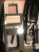 Cęgowy miernik mocy PK220