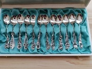 ŁYŻECZKI DO KAWY FILIŻANKI KWIATY SREBRO PRÓBA 830 SZWECJA