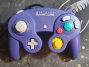 Kontroler gamecube fioletowy