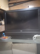 zzpraszam do licytacji a zaczynamy od 80 zł tv LGg