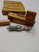 06M905606F SILKGR9A7ES świece kpl. 6 szt