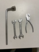 MERCEDES oryginalny klucz do kół, cęgi, klucze płaskie