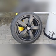 Czarne felgi Audi, opony 235/50/18 zimówki KOMPLET