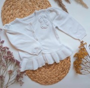 Biały sweter sweterek 80 86 zapinany na guziki z falbanka bufki długi rękaw