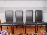 Krzesla brazowe z z skóry