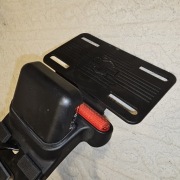 Uchwyt tablicy rejestracyjnej OEM, Harley Dav. FXBBS Softail 18-24 67900316