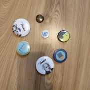 Piny, przypinki, buttons Harry Potter - Hogwart, Gdańsk Schopenhauer i inne