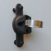 Adapter do koszyka bidonu