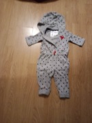 Śliczny Kombinezon dresowy Carter's