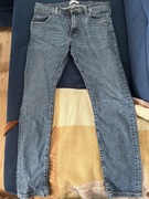 Spodnie jeansowe wrangler