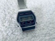 Uranus Chronograph LCD Quartz z 1980 roku zadbany egzemplarz