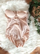 eleganckie kremowe sportowe body damskie beżowe kremowe 34 36 XS S top