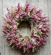 Naturalny wianek 36cm gipsówka różowy suszone kwiaty boho handmade