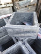 Ogrodzenie pustak gazon kwietnik donica doniczka pustaki mur płot 