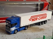 Herpa Scania 144 z naczepą kurtynową Norcargo