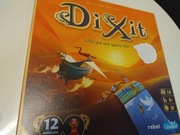 Dixit - gra rodzinna, lekki defekt na opakowaniu