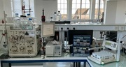 Wyposażenie laboratorium komórkowego HPLC FPLC mikroskopy wirówki czytnik