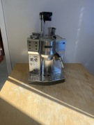 Ekspres DELONGHI EC 860.M
