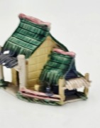 zabytkowa figurka chińska szkliwiona kolekcjonerska shiwan