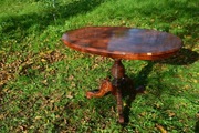 Stół eklektyczny elipsa na trójnogu 113 x 73 ANTYK