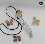 Naszyjnik necklace selenit kamień naturalny rzemyk vintage witchy fairy old