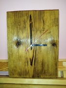 Zegar scienny z drewna