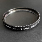 Filtr UV Tiffen 52 mm, wkręcany, szkło w stanie bdb.
