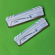 Pamięć RAM Mushkin Redline Lumina DDR4 - 32 GB