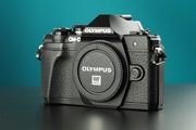 Olympus OM-D E-M10 III, super stan