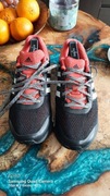 Buty sportowe firmy ADIDAS model gilde boost 