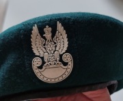 Beret wojsk lądowych zielony 