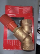 Zawór kątowy Honeywell V5000Y0040