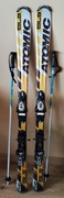 Narty zjazdowe ATOMIC Aerospeed PREMIUM + wiązania + kijki + pokrowiec