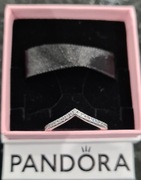 Pierścionek Pandora Wishbone srebrny z cyrkoniami